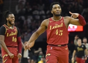 米兰体育官网app-包含骑士战胜黄蜂，东部排名提升的词条