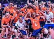 包含荷兰欧塞尔对阵巴斯蒂亚：球员奉献全力，赢得胜利的词条