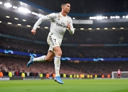 热度激情的足球赛事，球迷热血澎湃不已的简单介绍