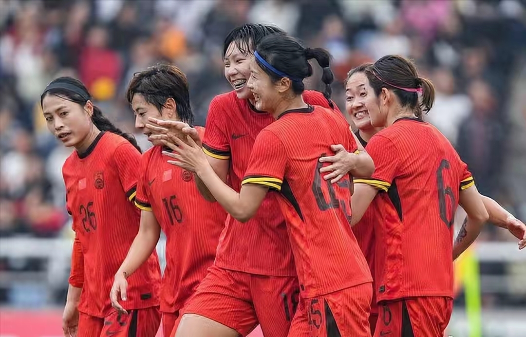 激情对决！中国女足豪取三连胜的简单介绍