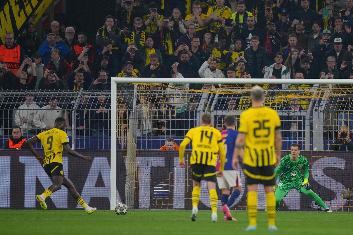 关于霍芬海姆主场遭遇惨败连续不胜的信息