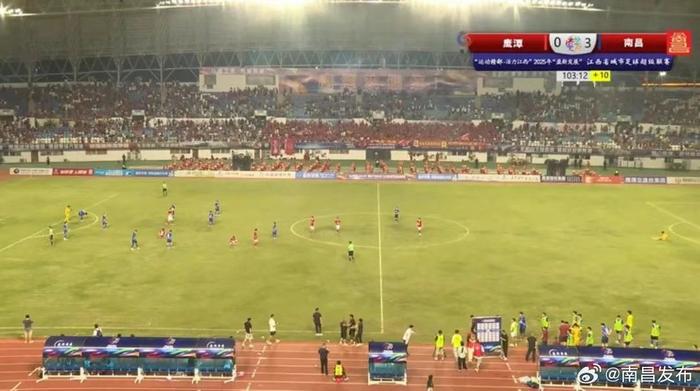 包含外线进攻火力强大,球队轰下高分取胜的词条 包含外线进攻火力强大,球队轰下高分取胜的词条