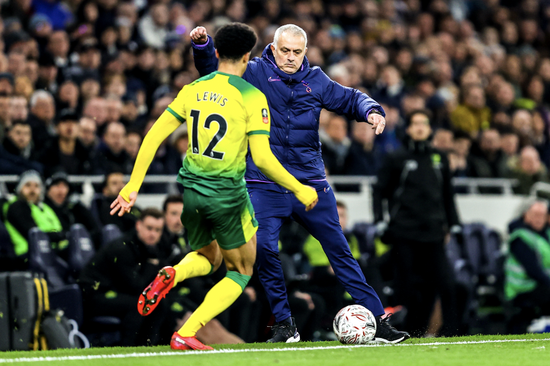 诺里奇主场失利,降级形势愈加严峻 诺里奇主场失利,降级形势愈加严峻