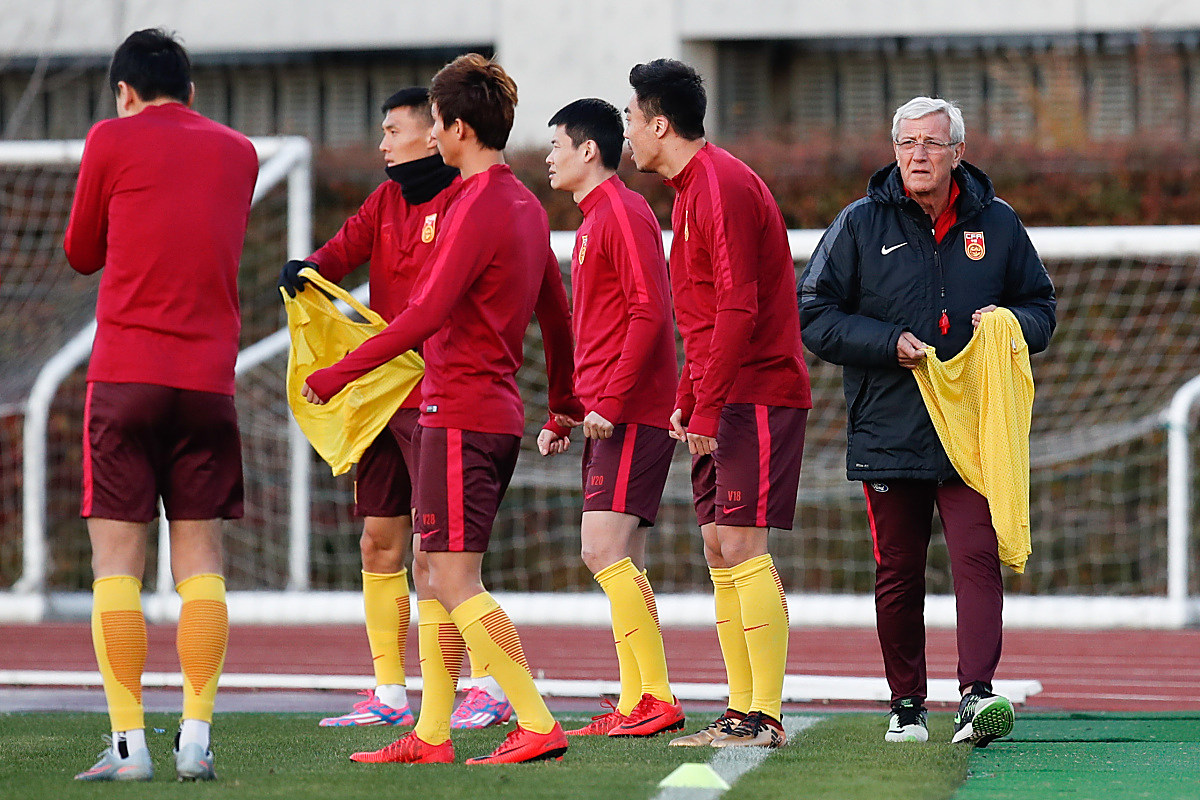 名帅执掌球队,带来全新氛围与实力提升 名帅执掌球队,带来全新氛围与实力提升