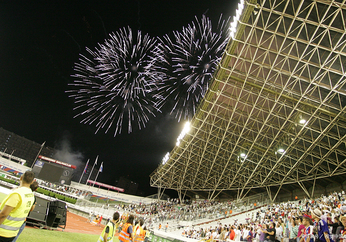 格拉纳达主场告捷，瓦伦西亚客场失利