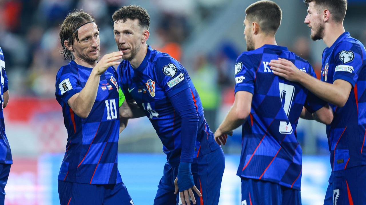 捷克队2-0击败拉脱维亚队