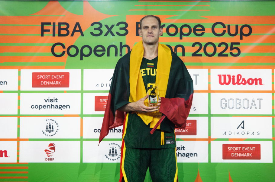 立陶宛女足队战胜白俄罗斯，晋级欧洲杯