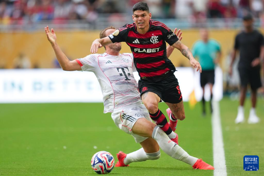 拜仁慕尼黑主场击败卢多戈雷茨,提前晋级 拜仁慕尼黑主场击败卢多戈雷茨,提前晋级