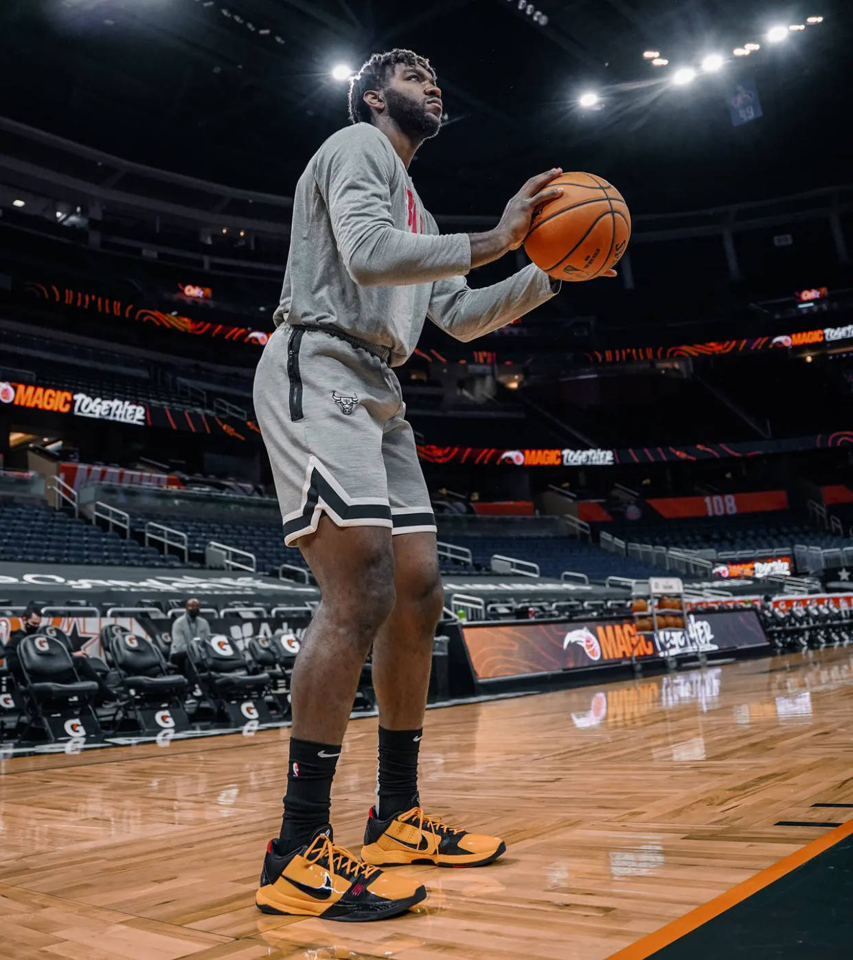 包含马刺三连胜,老鹰难以抵挡的词条 包含马刺三连胜,老鹰难以抵挡的词条